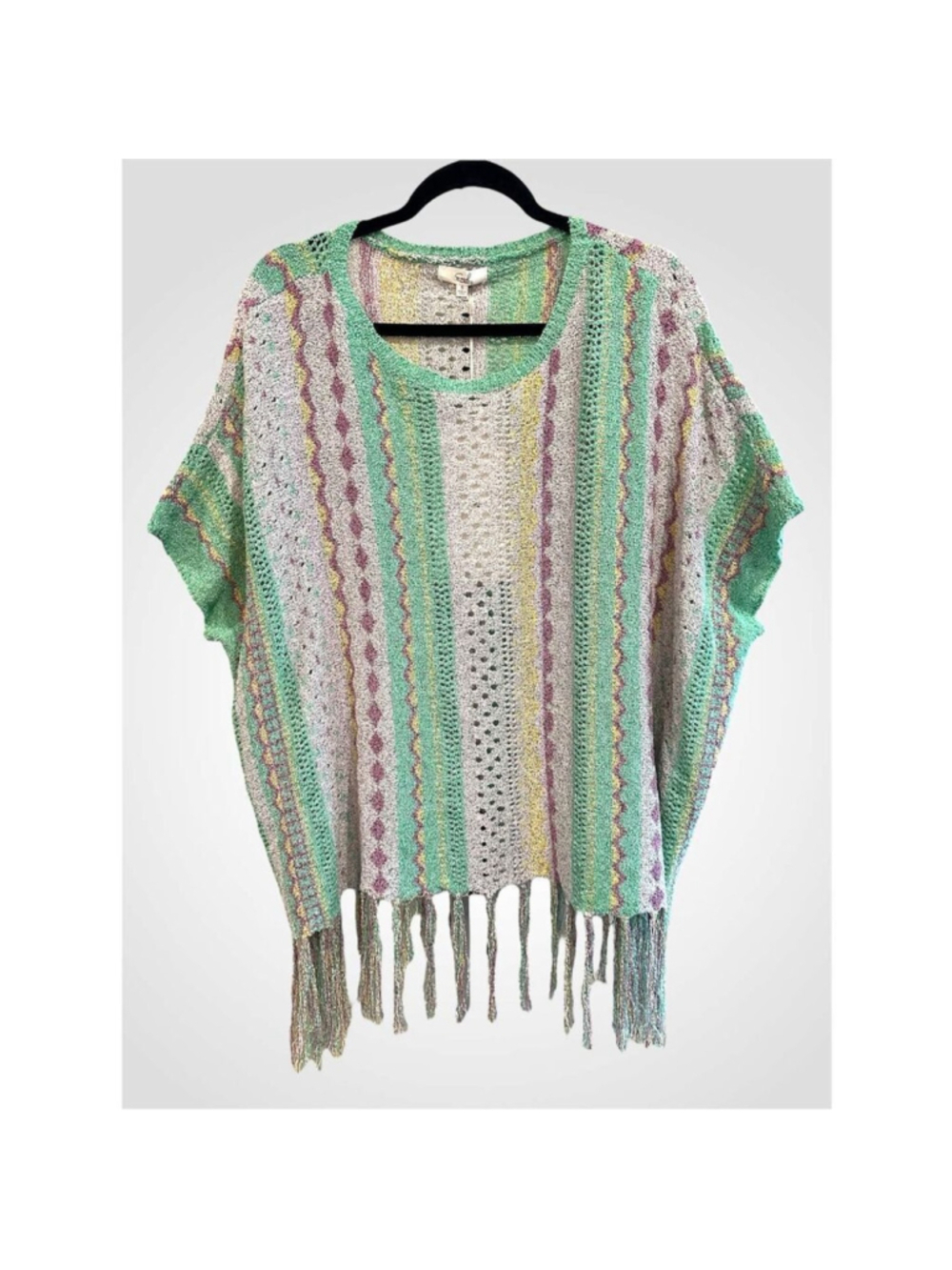 Size S (Oversized) Easel Los Angeles Poncho Crochet in Apple Green